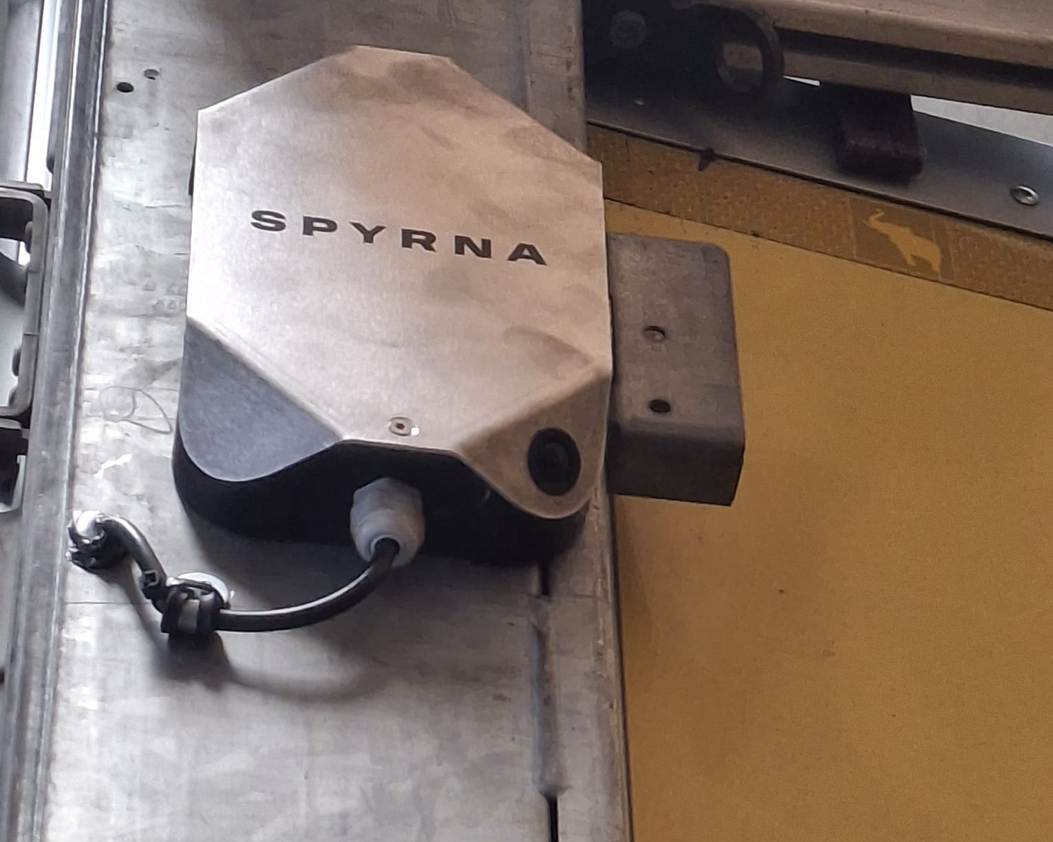 Spyrna Cargo Scanner on a trailer frame